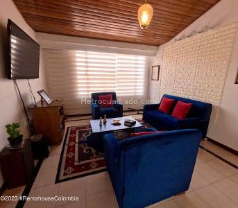 Apartamento de 5 alcobas en venta en Cedro Golf, Bogotá, 207 m² · foto 8 de 20