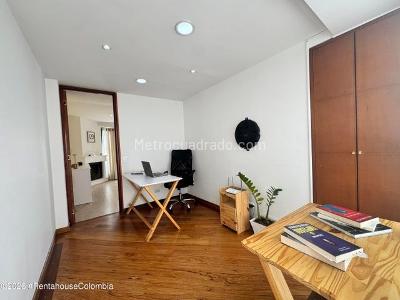 Apartamento de 4 alcobas en venta en Santa Paula, Bogotá, 129 m² · foto 6 de 20