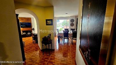 Apartamento en venta en Estrella Del Norte, Bogotá · foto 3 de 19