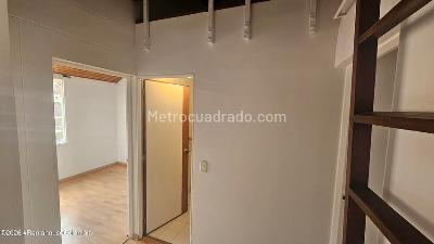 Apartamento de 3 alcobas en venta en Victoria Norte, Bogotá, 67 m² · foto 6 de 17