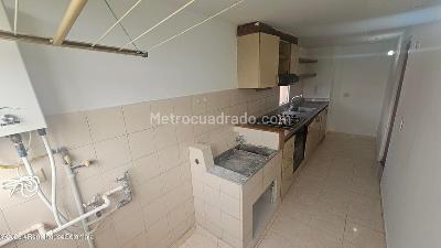 Apartamento de 3 alcobas en venta en Victoria Norte, Bogotá, 67 m² · foto 5 de 17