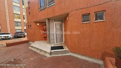 Apartamento de 3 alcobas en venta en Victoria Norte, Bogotá, 67 m² · foto 15 de 17