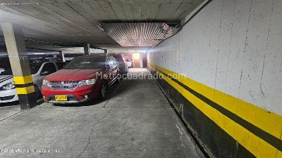 Apartamento de 3 alcobas en venta en Victoria Norte, Bogotá, 67 m² · foto 14 de 17