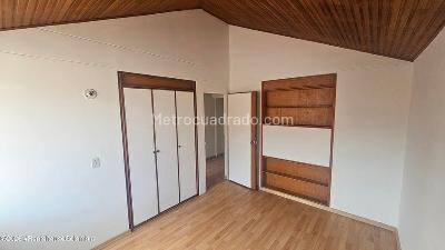Apartamento de 3 alcobas en venta en Victoria Norte, Bogotá, 67 m² · foto 10 de 17