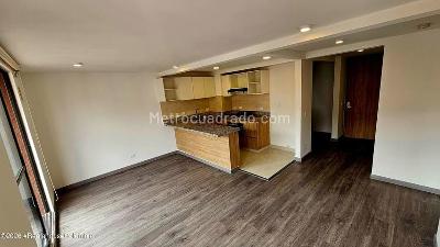 Apartamento de 3 alcobas en venta en Gran Granada, Bogotá, 86 m² · foto 2 de 19