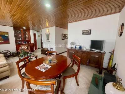Apartamento en venta en Estrella Del Norte, Bogotá · foto 3 de 19