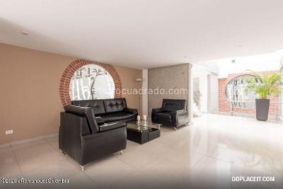 Apartamento en venta en Santa Barbara Occidental, Bogotá · foto 10 de 12
