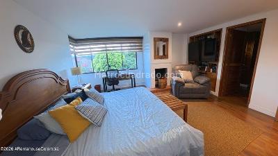 Casa de 5 alcobas en venta en San Jose De Bavaria, Bogotá, 450 m² · foto 15 de 20