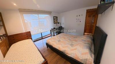 Casa de 5 alcobas en venta en San Jose De Bavaria, Bogotá, 450 m² · foto 12 de 20