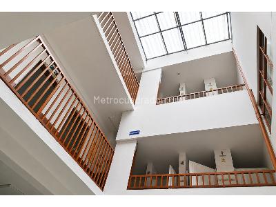 Casa de 5 alcobas en venta en Jimenez De Quesada, Bogotá, 520 m² · foto 2 de 17