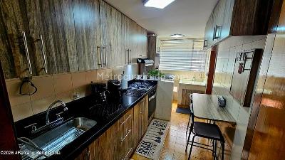 Apartamento en venta en Los Cedritos, Bogotá · foto 6 de 15