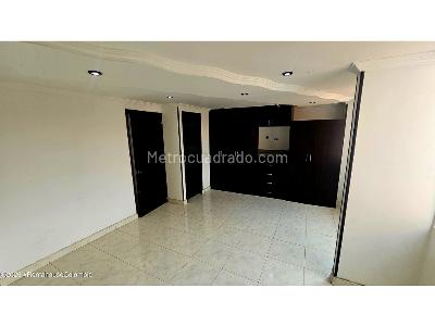 Apartamento en venta en La Esperanza Norte, Bogotá · foto 10 de 19