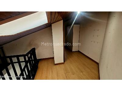 Apartamento en venta en La Esperanza Norte, Bogotá · foto 11 de 19