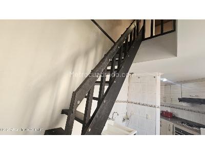 Apartamento en venta en La Esperanza Norte, Bogotá · foto 9 de 19