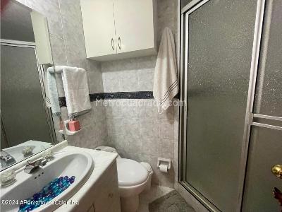 Apartamento en venta en Villa Magdala, Bogotá · foto 17 de 20