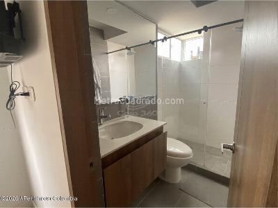 Apartamento de 4 alcobas en venta en Gran Granada, Bogotá, 95 m² · foto 16 de 20