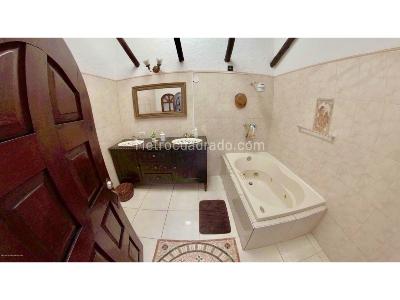 Casa de 5 alcobas en venta en 20 De Julio, Chía, 335 m² · foto 11 de 20
