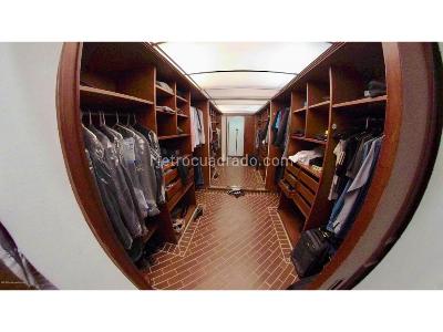 Casa de 5 alcobas en venta en 20 De Julio, Chía, 335 m² · foto 8 de 20