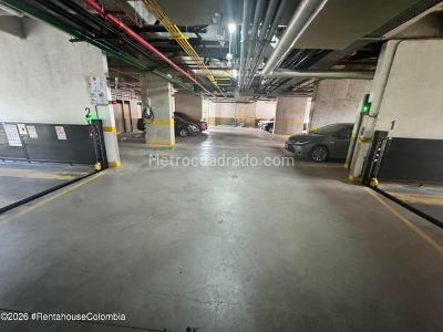 Apartaestudio en venta en Cedritos, Bogotá, 39 m² · foto 15 de 20