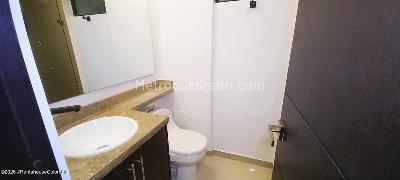 Apartaestudio en venta en La Alhambra Monaco, Bogotá, 59 m² · foto 11 de 16