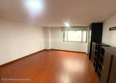 Apartaestudio en venta en Alfonso Lopez, Bogotá, 26 m² · foto 4 de 18