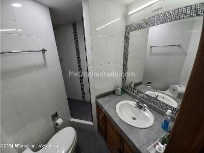 Apartamento en venta en Santa Barbara Oriental, Bogotá · foto 13 de 20