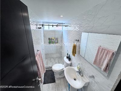 Casa en venta en Villas De Granada, Bogotá · foto 16 de 20