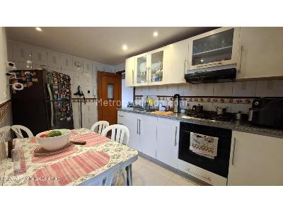 Apartamento en venta en Campin Occidental, Bogotá · foto 11 de 15