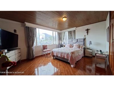 Apartamento en venta en Campin Occidental, Bogotá · foto 2 de 15