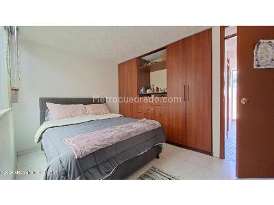 Apartamento en venta en Santa Teresa, Bogotá · foto 3 de 18