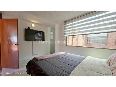 Apartamento en venta en Santa Teresa, Bogotá · foto 4 de 18