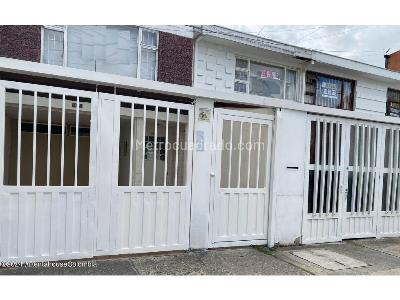 Casa en Arriendo, Los Andes, Bogotá D.C.