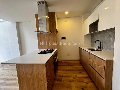 Apartaestudio en arriendo en Chapinero Alto, Bogotá, 56 m² · foto 17 de 20
