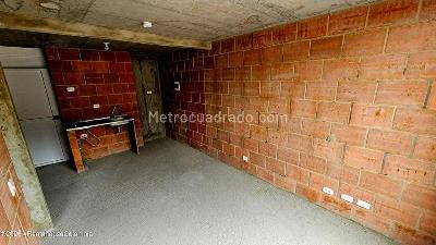 Apartamento de 1 alcoba en venta en La Catedral, Bogotá, 28 m² · foto 4 de 9