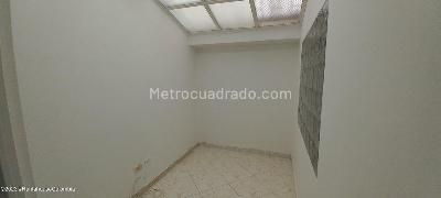 Apartaestudio en venta en Cedritos Acacias, Bogotá, 39 m² · foto 14 de 20