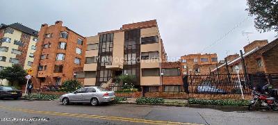 Apartaestudio en venta en Cedritos Acacias, Bogotá, 39 m² · foto 19 de 20