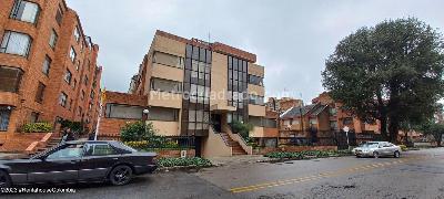 Apartaestudio en venta en Cedritos Acacias, Bogotá, 39 m² · foto 18 de 20