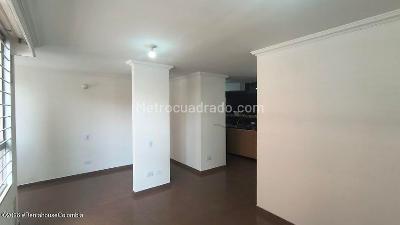 Apartamento de 2 alcobas en venta en Tierra Buena, Bogotá, 43 m² · foto 3 de 14