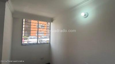 Apartamento de 2 alcobas en venta en Tierra Buena, Bogotá, 43 m² · foto 8 de 14