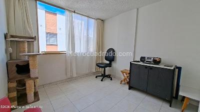 Apartamento en venta en Santa Teresa Calle 168, Bogotá · foto 9 de 19