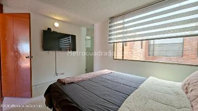 Apartamento en venta en Santa Teresa Calle 168, Bogotá · foto 8 de 19