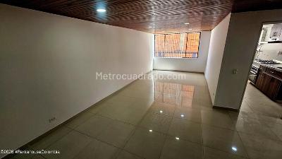 Apartamento de 2 alcobas en venta en Los Andes, Bogotá, 71 m² · foto 5 de 15