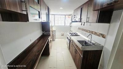 Apartamento de 2 alcobas en venta en Los Andes, Bogotá, 71 m² · foto 8 de 15