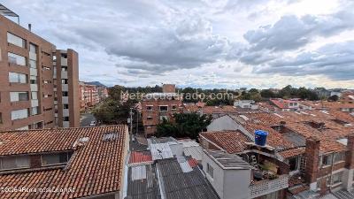 Apartamento de 1 alcoba en venta en Cedritos, Bogotá, 46 m² · foto 9 de 20