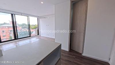 Apartamento de 1 alcoba en venta en Cedritos, Bogotá, 46 m² · foto 6 de 20