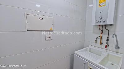Apartamento de 1 alcoba en venta en Cedritos, Bogotá, 46 m² · foto 5 de 20