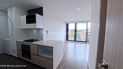 Apartamento de 1 alcoba en venta en Cedritos, Bogotá, 46 m² · foto 2 de 20