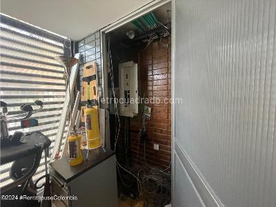 Casa de 5 alcobas en venta en Santa Barbara, Bogotá, 260 m² · foto 11 de 20