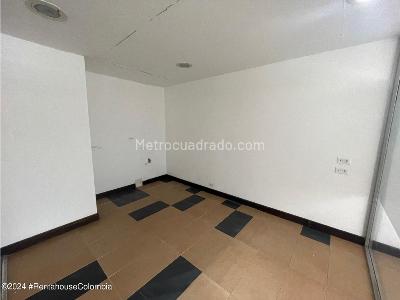 Casa de 5 alcobas en venta en Santa Barbara, Bogotá, 260 m² · foto 14 de 20