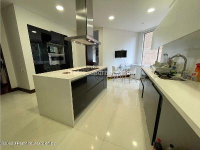 Apartamento en venta en Colinas De Suba, Bogotá · foto 8 de 20